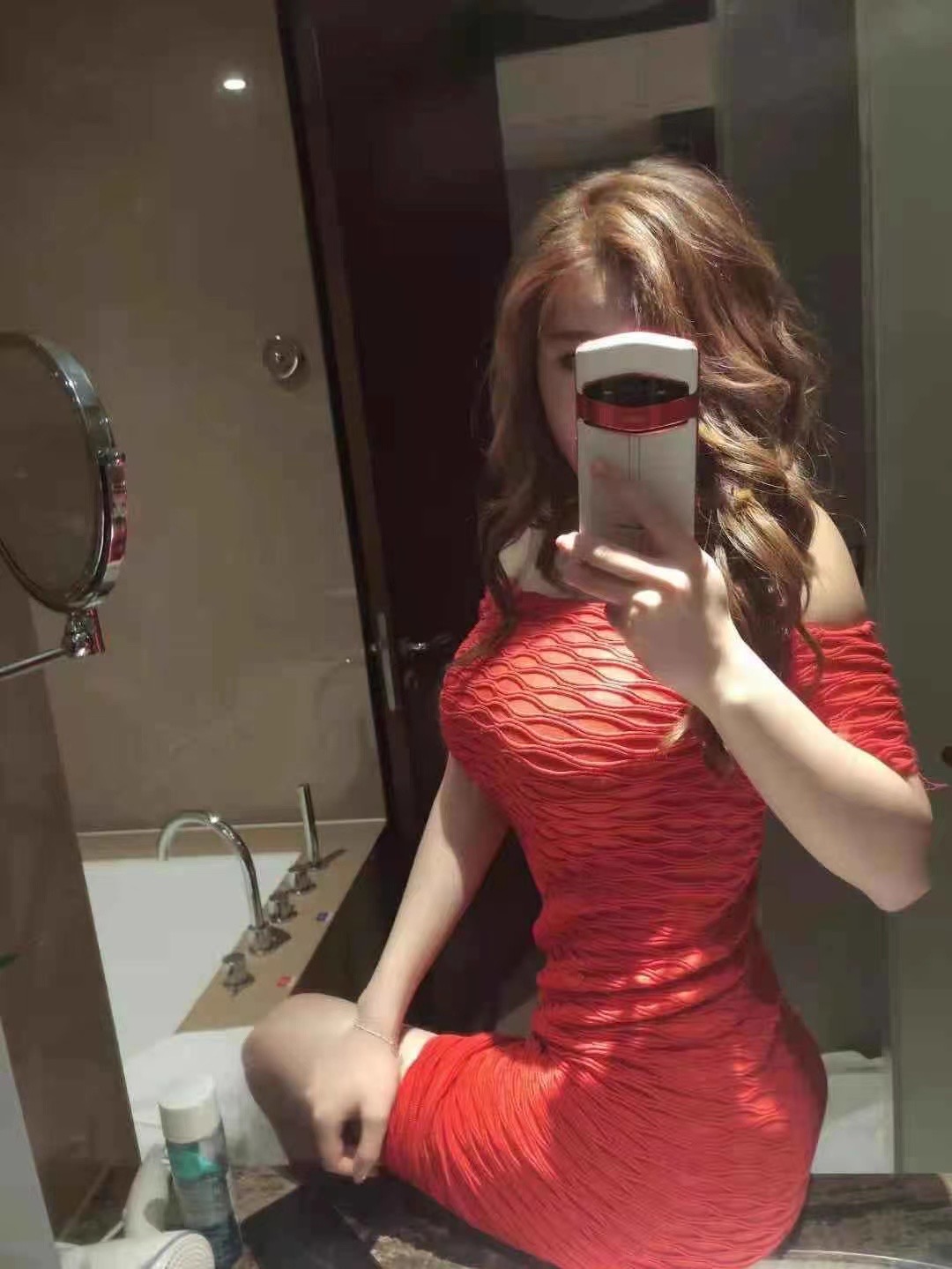 验证妩媚的小少妇