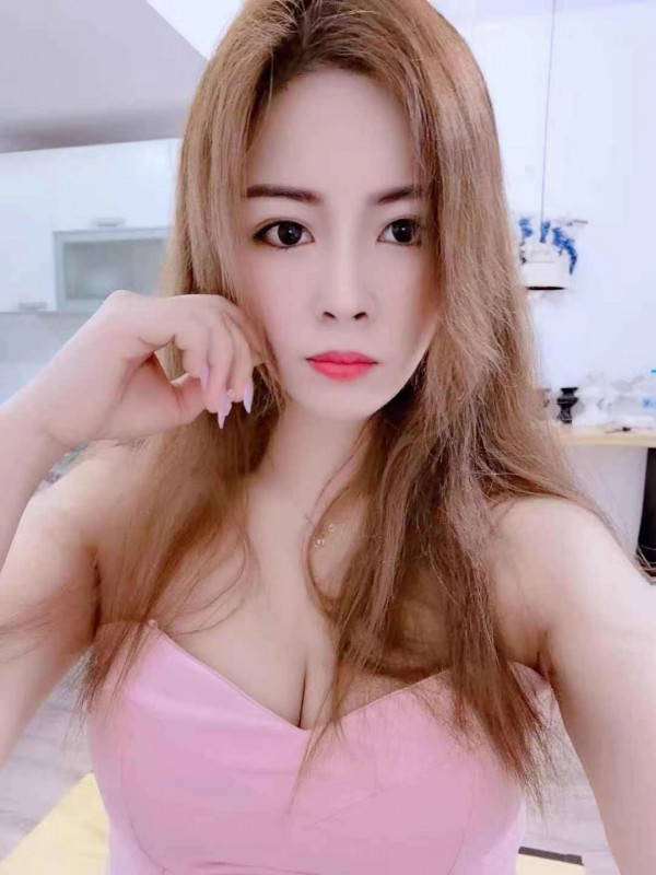 新街口 妩媚小乔